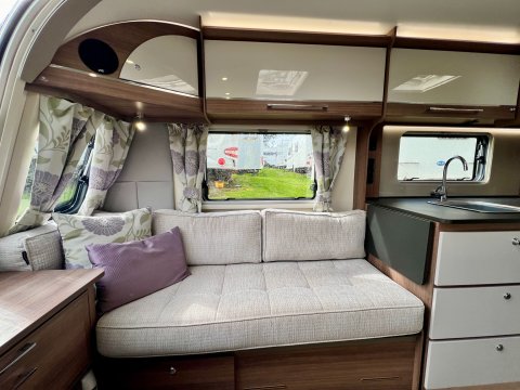 Bailey Unicorn Valencia 18