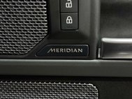 Land Rover Defender 3.0 D300 MHEV X-Dynamic HSE SUV 5dr Diesel Auto 4WD Euro 6 (s/s) (300 ps) 44