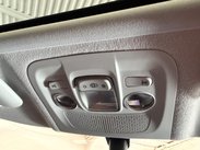 Peugeot 208 1.2 VTi Style Euro 5 5dr 17