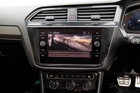 Volkswagen Tiguan SEL TSI 4MOTION DSG 29