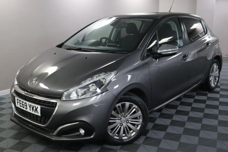 Peugeot 208 PURETECH S/S SIGNATURE 20