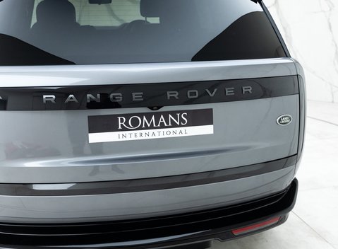 Land Rover Range Rover P530 Autobiography 12