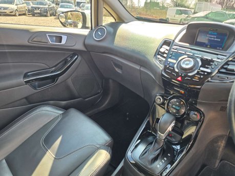 Ford Fiesta 1.0T EcoBoost Titanium X Hatchback 5dr Petrol Powershift Euro 6 (100 ps) 57