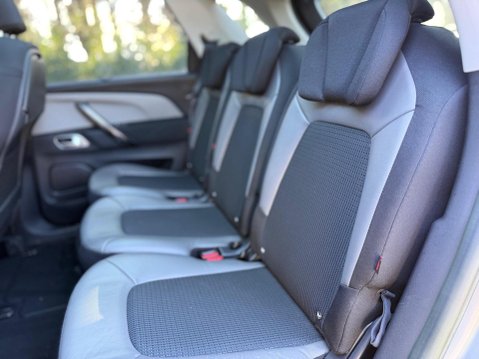 Citroen C4 Picasso 1.6 e-HDi Airdream Exclusive+ Euro 5 (s/s) 5dr 13