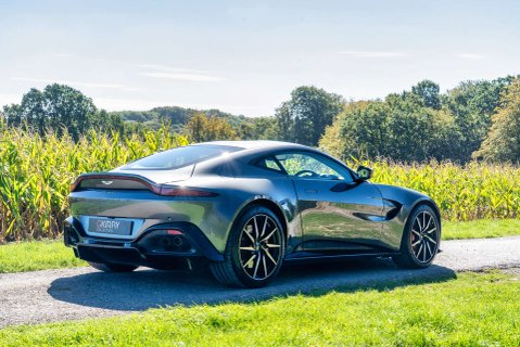 Aston Martin Vantage 4.0 Vantage V8 Auto 3dr 5