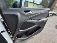 Vauxhall Crossland X ELITE NAV 14
