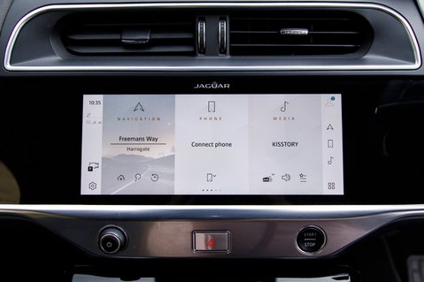 Jaguar I-Pace BLACK 23