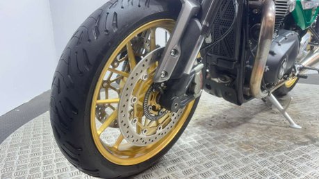 Triumph Speed Twin 2021 11K 1 OFF CUSTOM OUTSTANDING CONDITION MODERN RETRO 14