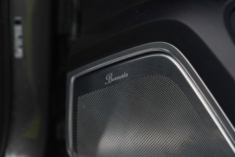 Porsche Cayenne TURBO S E-HYBRID 17