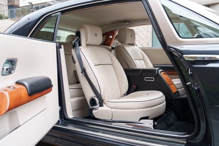 Rolls-Royce Phantom Coupe Series II 22