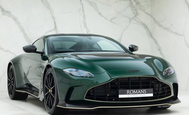Aston Martin V12 Vantage 1