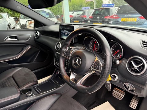 Mercedes-Benz A Class 2.1 A200d AMG Line (Premium) 7G-DCT Euro 6 (s/s) 5dr 14