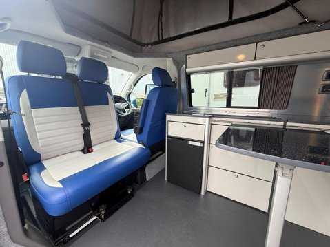 Volkswagen Transporter 12