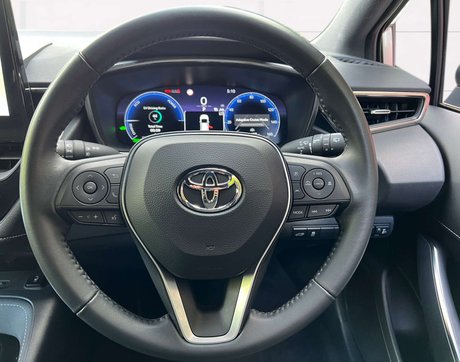 Toyota Corolla 1.8 Corolla Design HEV CVT 5dr 10