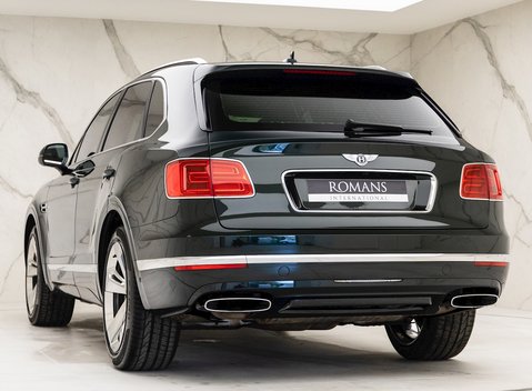 Bentley Bentayga W12 Mulliner 3