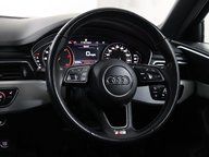 Audi A4 TFSI S LINE 44