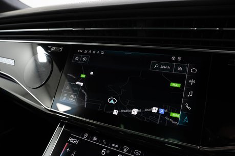 Audi RS Q8 4.0 TFSI V8 Vorsprung SUV 5dr Petrol Tiptronic quattro Euro 6 (s/s) (600 ps 4