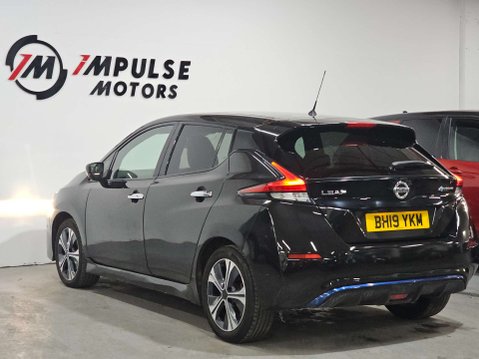 Nissan LEAF N-Connecta 5dr 7