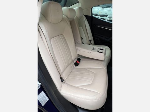 Maserati Ghibli 3.0D V6 Saloon 4dr Diesel ZF Euro 5 (s/s) (275 ps) 42