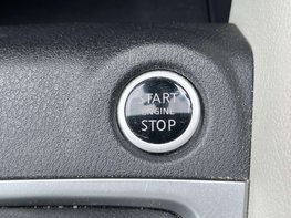 Nissan MICRA 1.0 Micra Tekna IG-T 5dr 54
