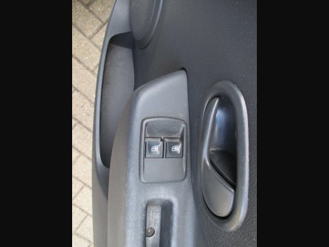 Dacia Sandero 1.0 SCe Ambiance Euro 6 5dr 37