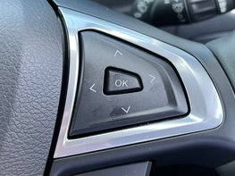 Ford Galaxy 2.5 Galaxy Titanium HEV CVT 5dr 60