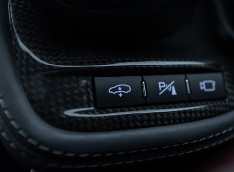 Ferrari GTC4 Lusso V12 TAILOR MADE 27