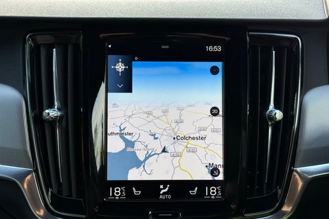 Volvo V90 D5 POWERPULSE R-DESIGN AWD 45
