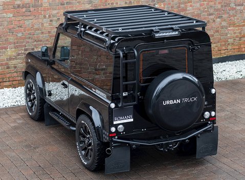 Land Rover Defender 90 Urban Truck 9
