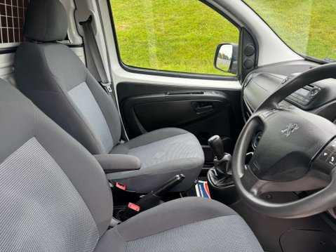 Peugeot Bipper 1.2 Bipper Professional HDi 7