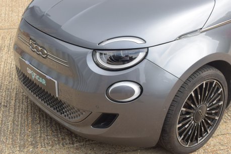 Fiat 500e La Prima 31