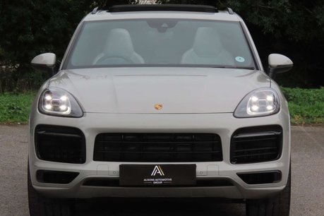 Porsche Cayenne 3.0 V6 E-Hybrid 17.9kWh Platinum Edition TiptronicS 4WD Euro 6 (s/s) 5dr (3 3