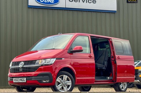 Volkswagen Transporter Kombi SWB L1H1 Highline Air Con Alloys Camera Sensors NO VAT SELECT