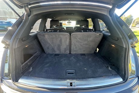 Audi Q7 3.0 TDI V6 S line Plus SUV 5dr Diesel Tiptronic quattro Euro 5 (s/s) (204 p 61