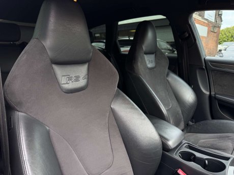 Audi RS4 4.2 RS 4 FSI Quattro Auto 4WD 5dr 50