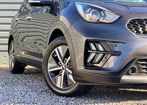 Kia Niro ESTATE 1.6 GDi Hybrid 2 DCT 2
