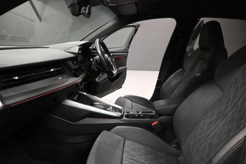 Audi A3 2.0 A3 Sportback 35 TDI S Line Edition 1 Semi-Auto 5dr 18