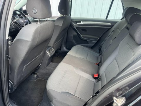 Volkswagen Golf 1.4 TSI SE Nav Euro 6 (s/s) 5dr 27