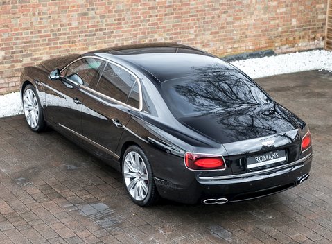 Bentley Flying Spur V8 S Mulliner 9