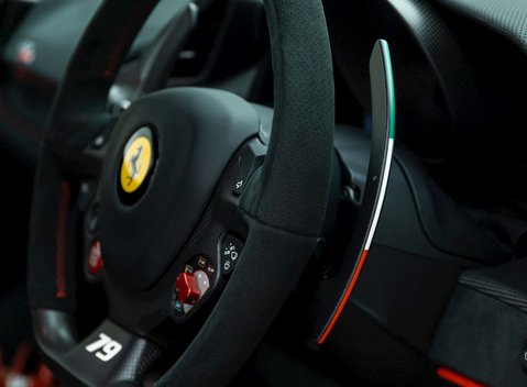 Ferrari 488 Pista Piloti 16