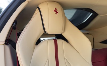 Ferrari 812 Superfast 13