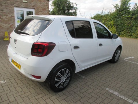 Dacia Sandero 1.0 SCe Ambiance Euro 6 5dr 5