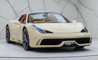 Ferrari 458 Speciale Aperta 12