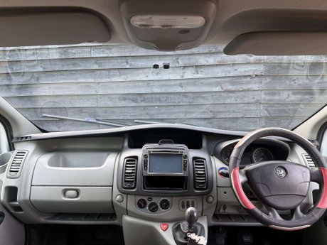 Vauxhall Vivaro 2.0 Vivaro 2900 CDTi SWB 37