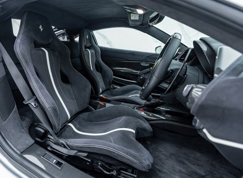 Ferrari 488 Pista 15
