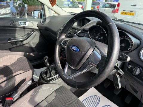 Ford Fiesta 1.25 Zetec Euro 5 5dr 27