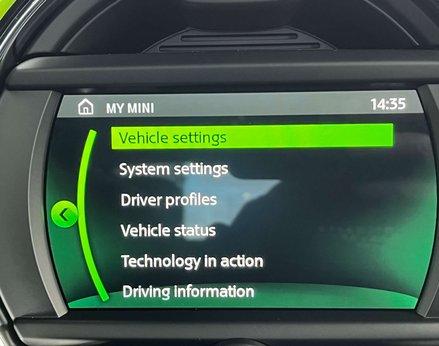 Mini Hatch 2.0 John Cooper Works Auto 3dr 37