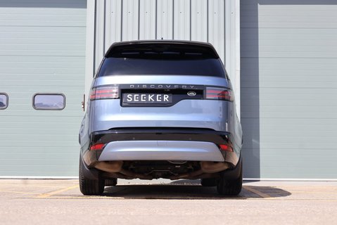 Land Rover Discovery R-DYNAMIC SE MHEV WITH GENUINE REAR SEAT CONVERSION STYLED BY SEEKER  9