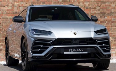 Lamborghini Urus 1