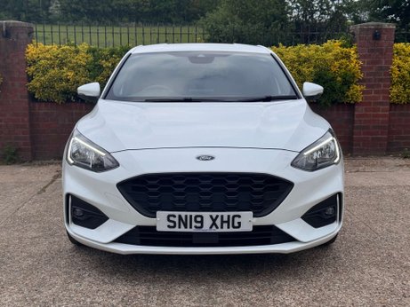 Ford Focus 1.5 Focus ST-Line TDCi 5dr 4